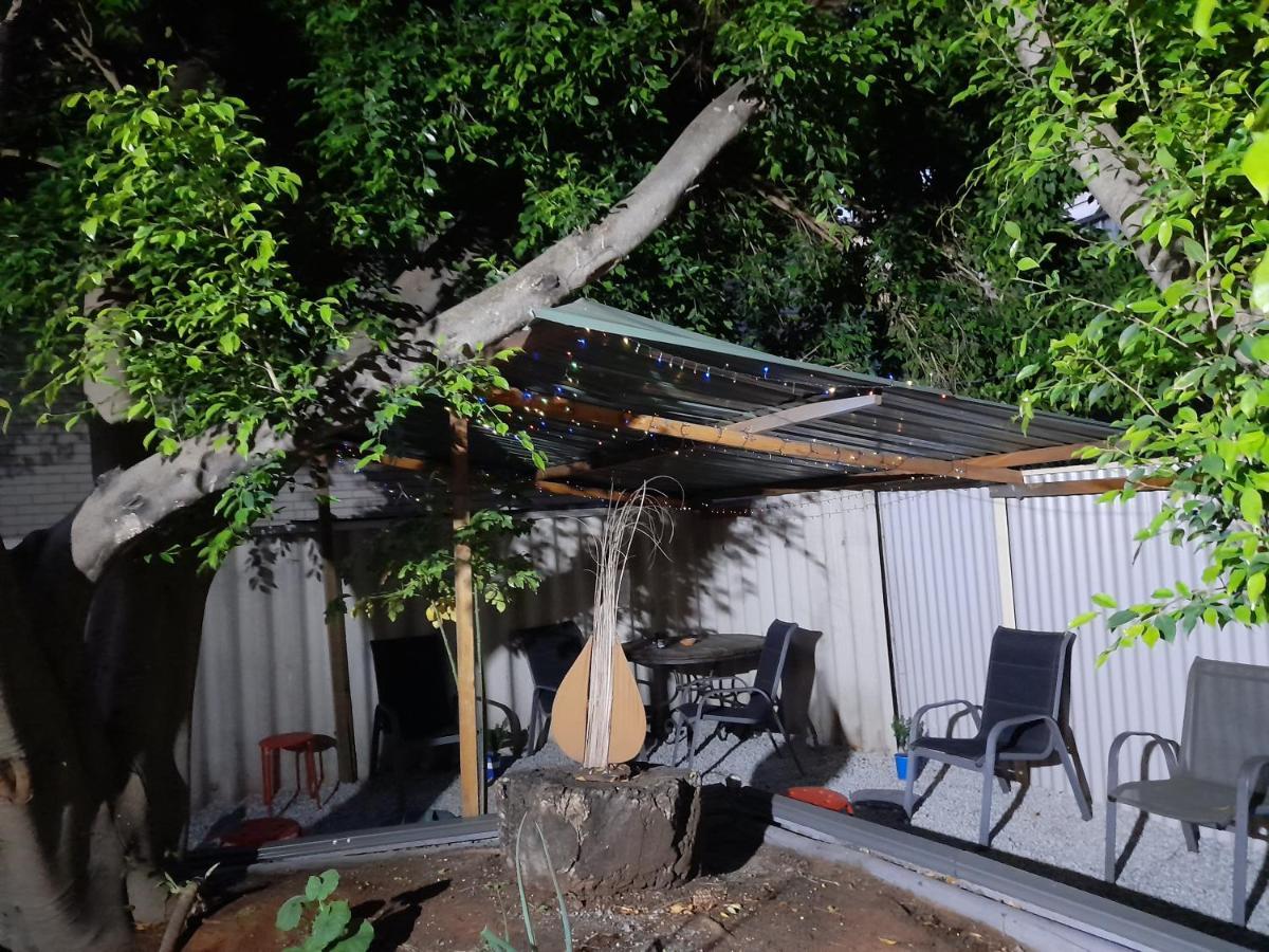 Ozi Inn Backpackers - Perth - Luaran gambar