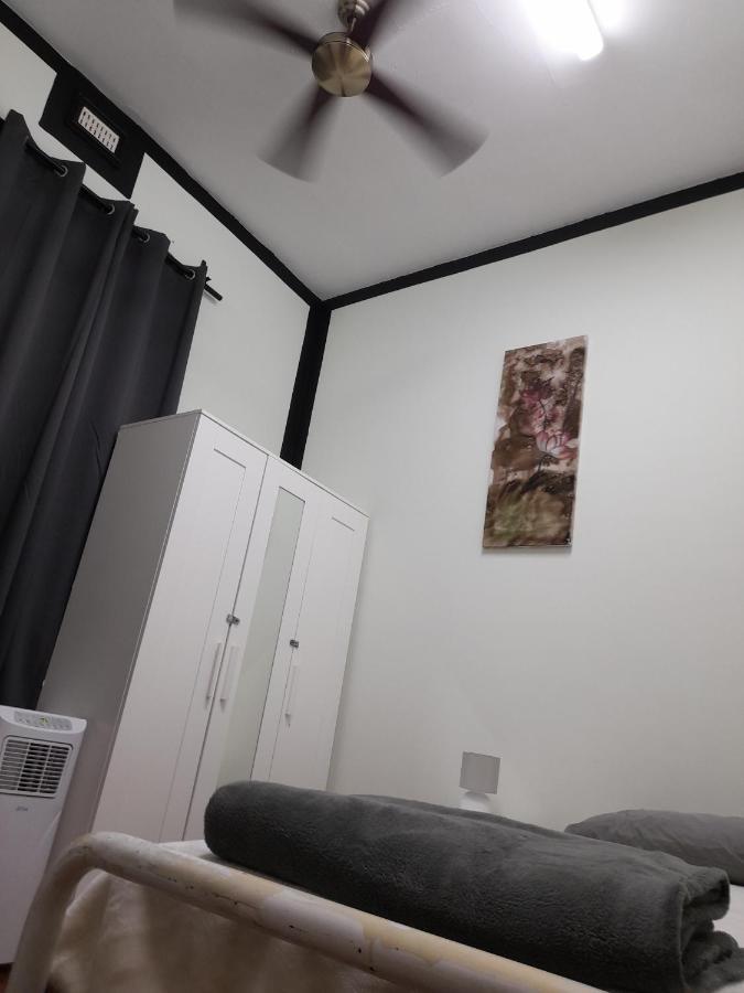 Ozi Inn Backpackers - Perth - Luaran gambar